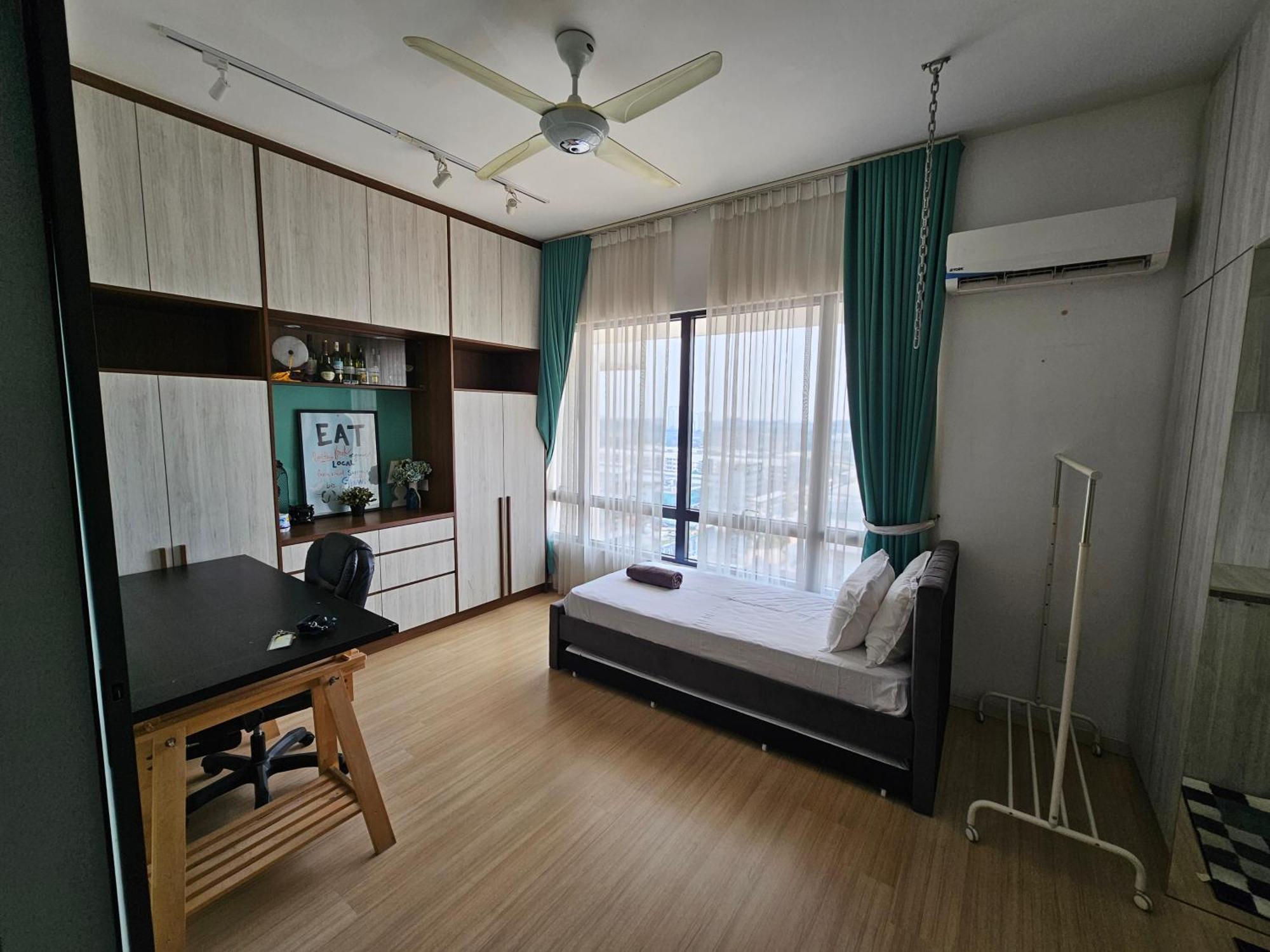 Usj One Subang Jaya By Widebed Exterior foto