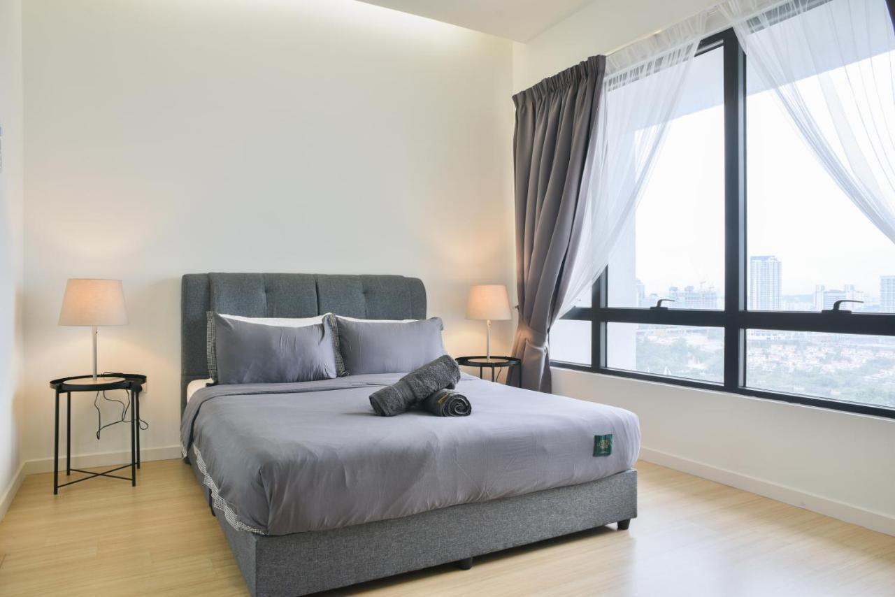 Usj One Subang Jaya By Widebed Exterior foto
